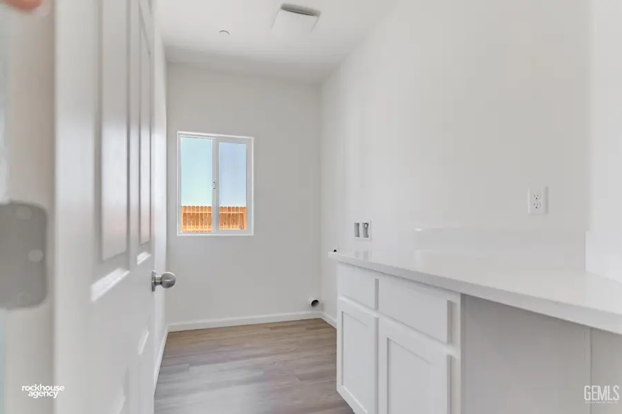 721 HARROW STREET, McFarland, CA 93250 - Image #3