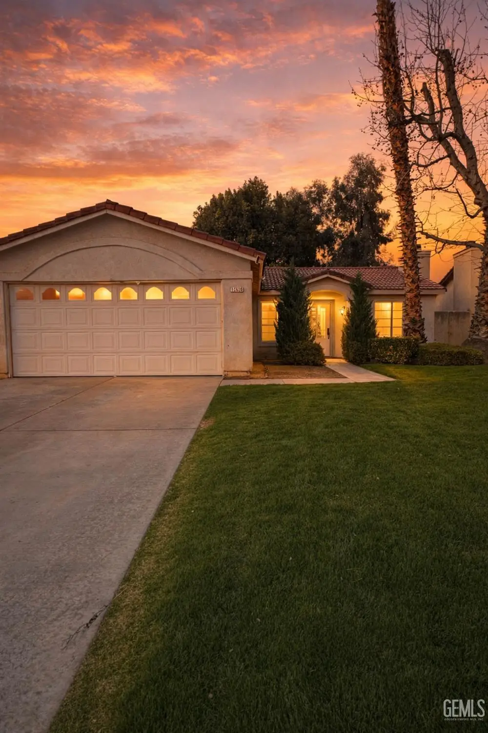 10600 PETALO DRIVE, Bakersfield, CA 93311 - Image #1