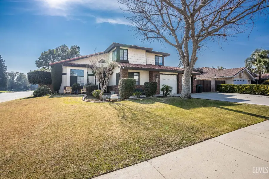 7001 AZTEC WAY, Bakersfield, CA 93308 - Image #2