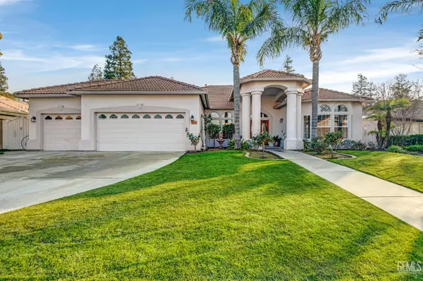 10727 IRON CREEK AVENUE, Bakersfield, CA 93312