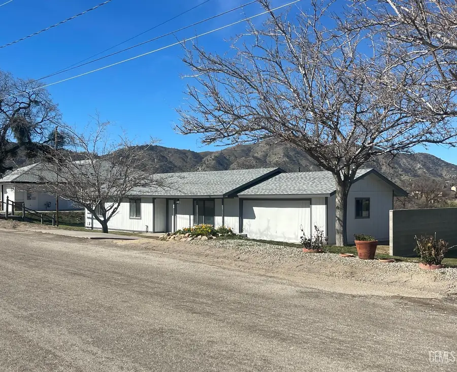 19609 ROSE AVENUE, Tehachapi, CA 93561 - Image #2