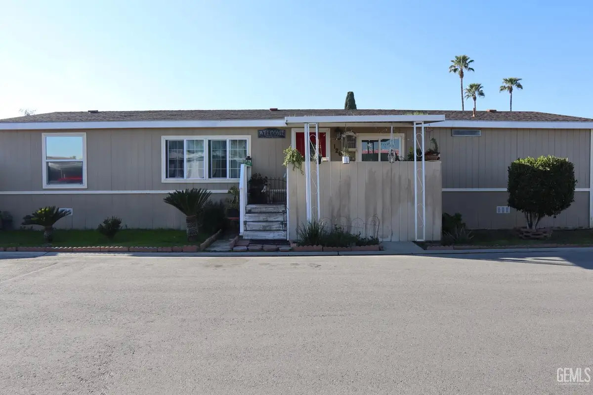 2042 GIRARD STREET #126, Delano, CA 93215 - Image #1