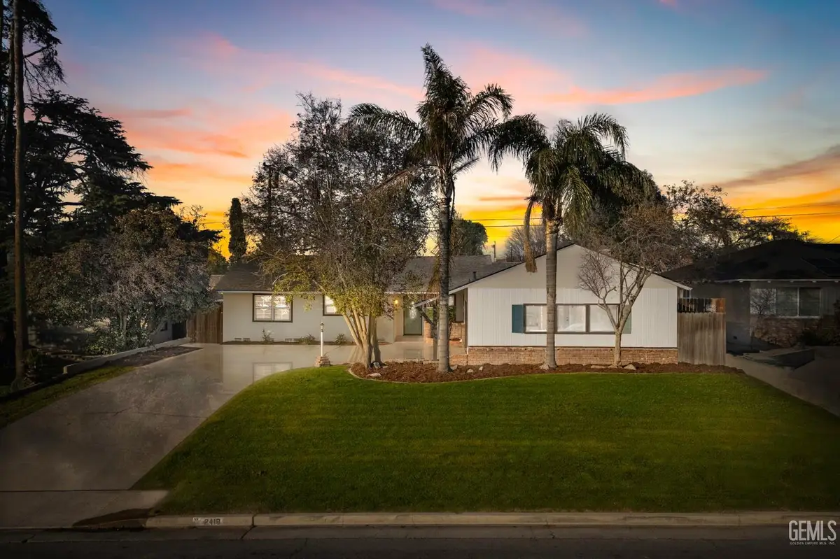 2418 DRILLER AVENUE, Bakersfield, CA 93306 - Image #1