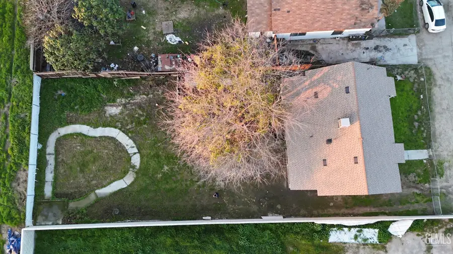 8867 HUDSON PLACE, Bakersfield, CA 93307 - #3