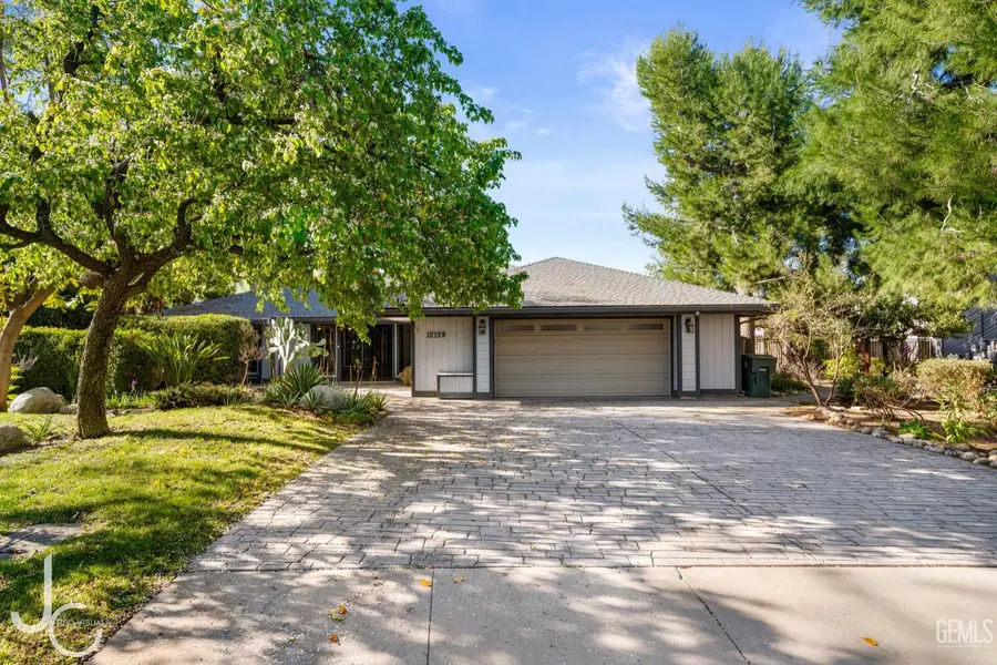 12139 CATTLE KING DRIVE, Bakersfield, CA 93306 - Image #2
