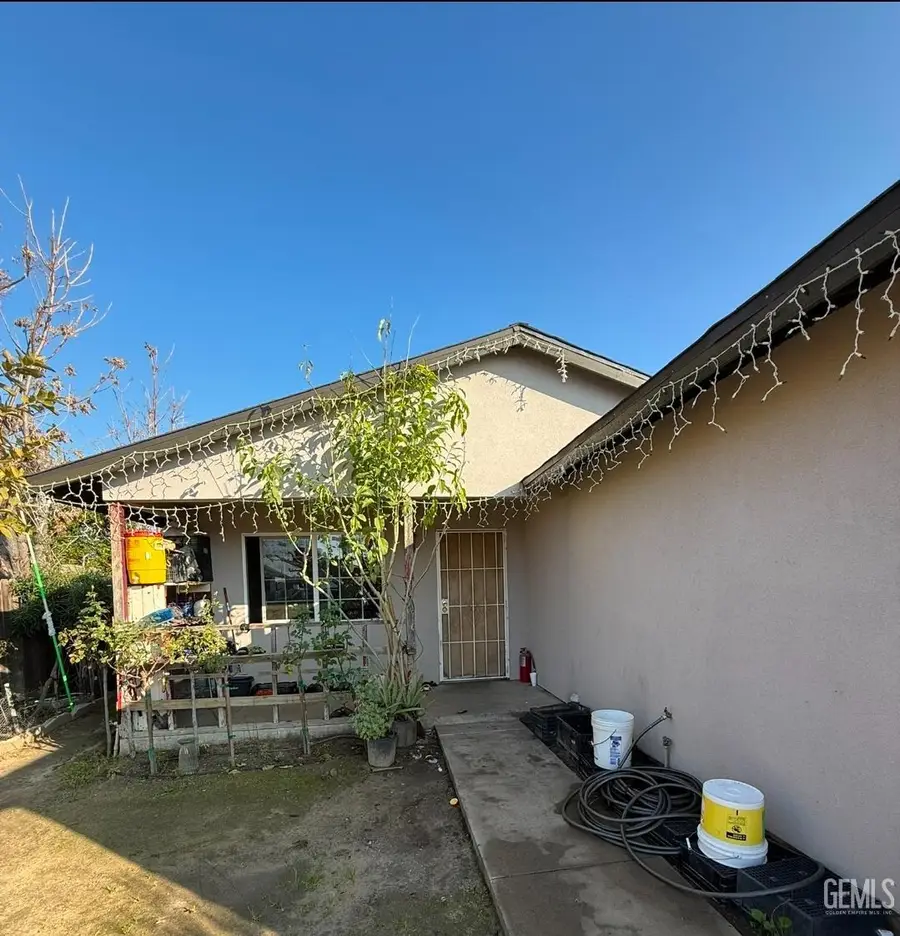 1954 BROADWAY STREET, Wasco, CA 93280 - Image #2