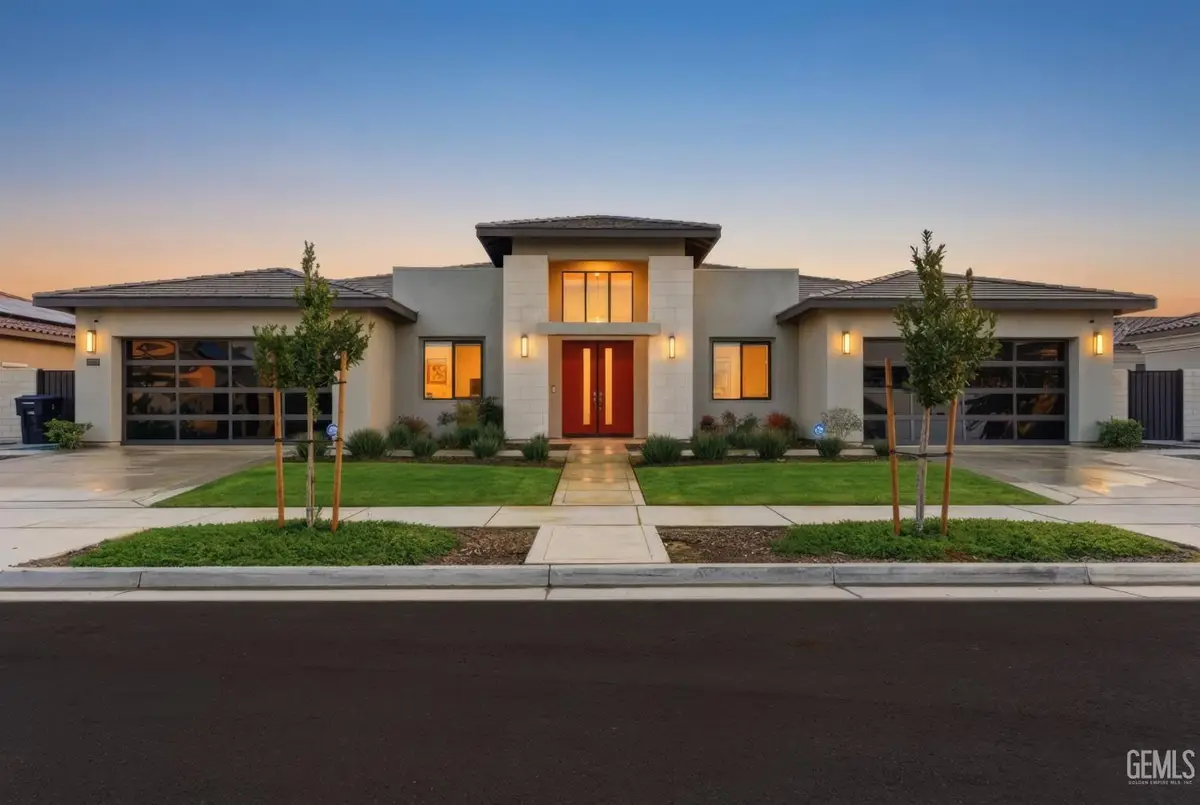 12627 HERITAGE DRIVE, Bakersfield, CA 93311 - Image #1