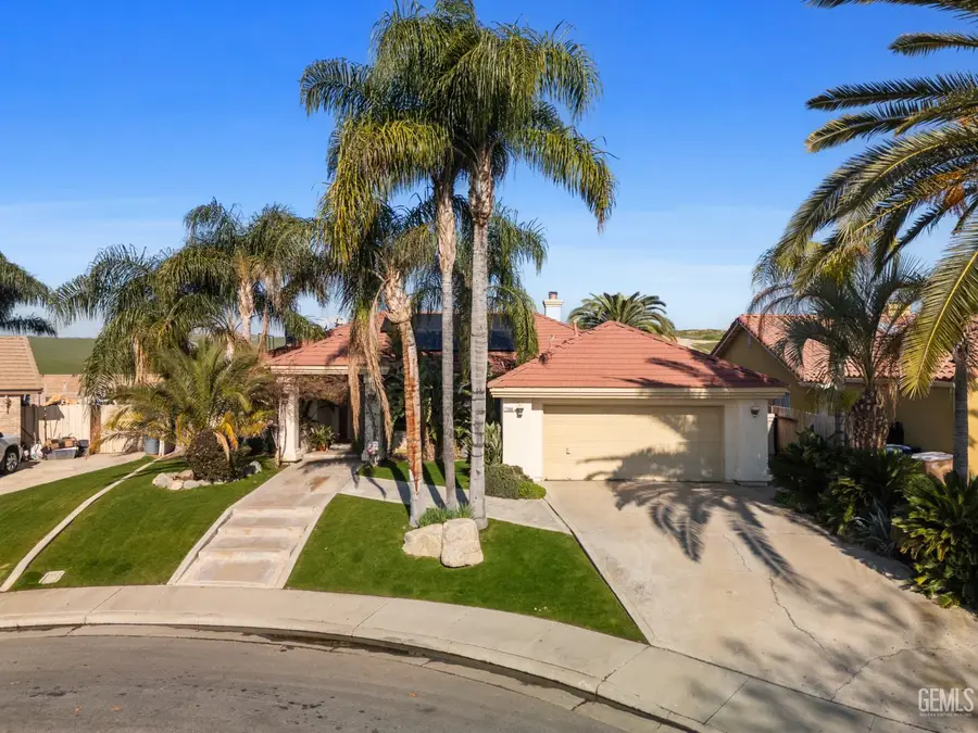 7708 NETZER COURT, Bakersfield, CA 93306 - Image #3