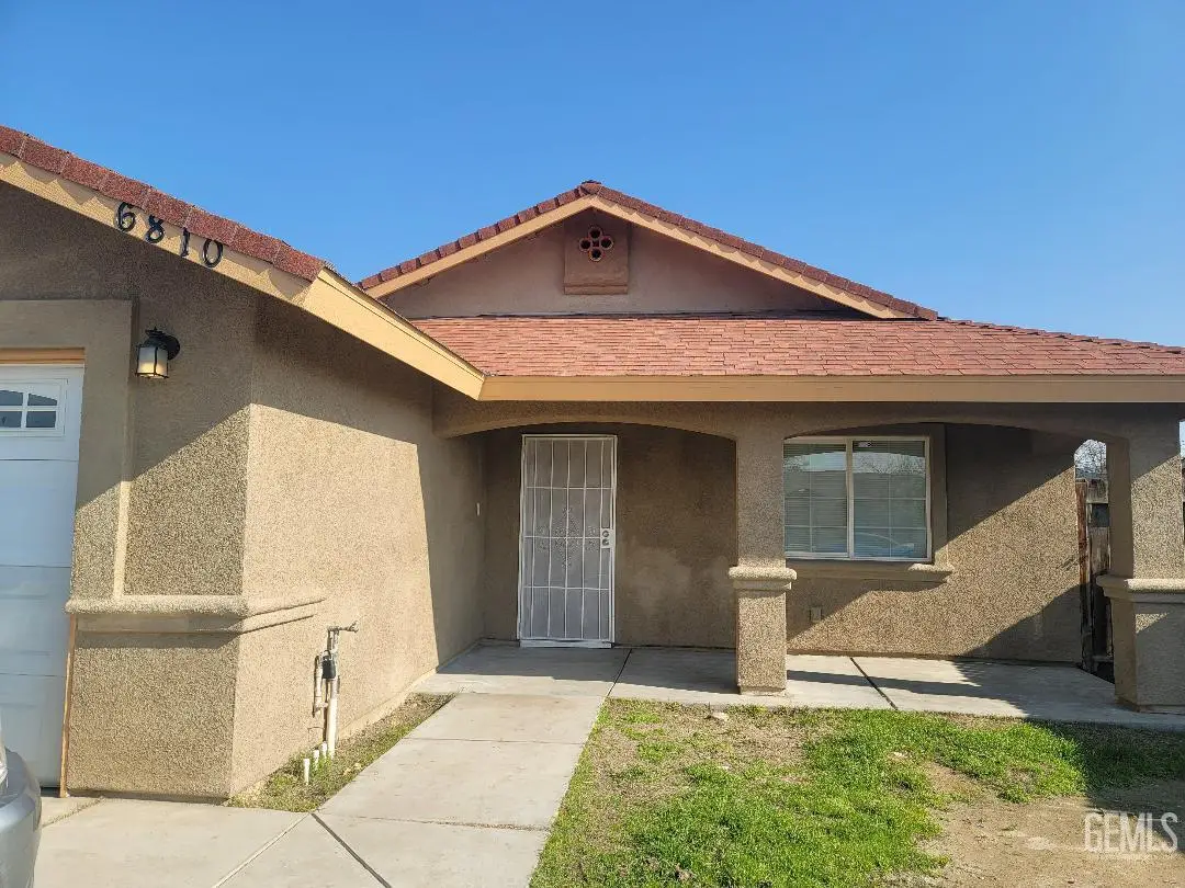 6810 LOWRY STREET, Bakersfield, CA 93307 - Image #1