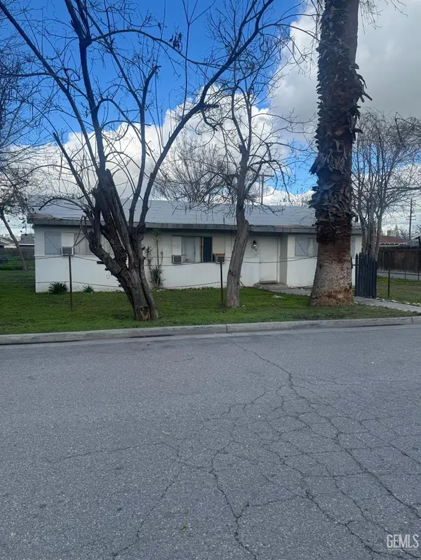 1030 33RD STREET, Bakersfield, CA 93301
