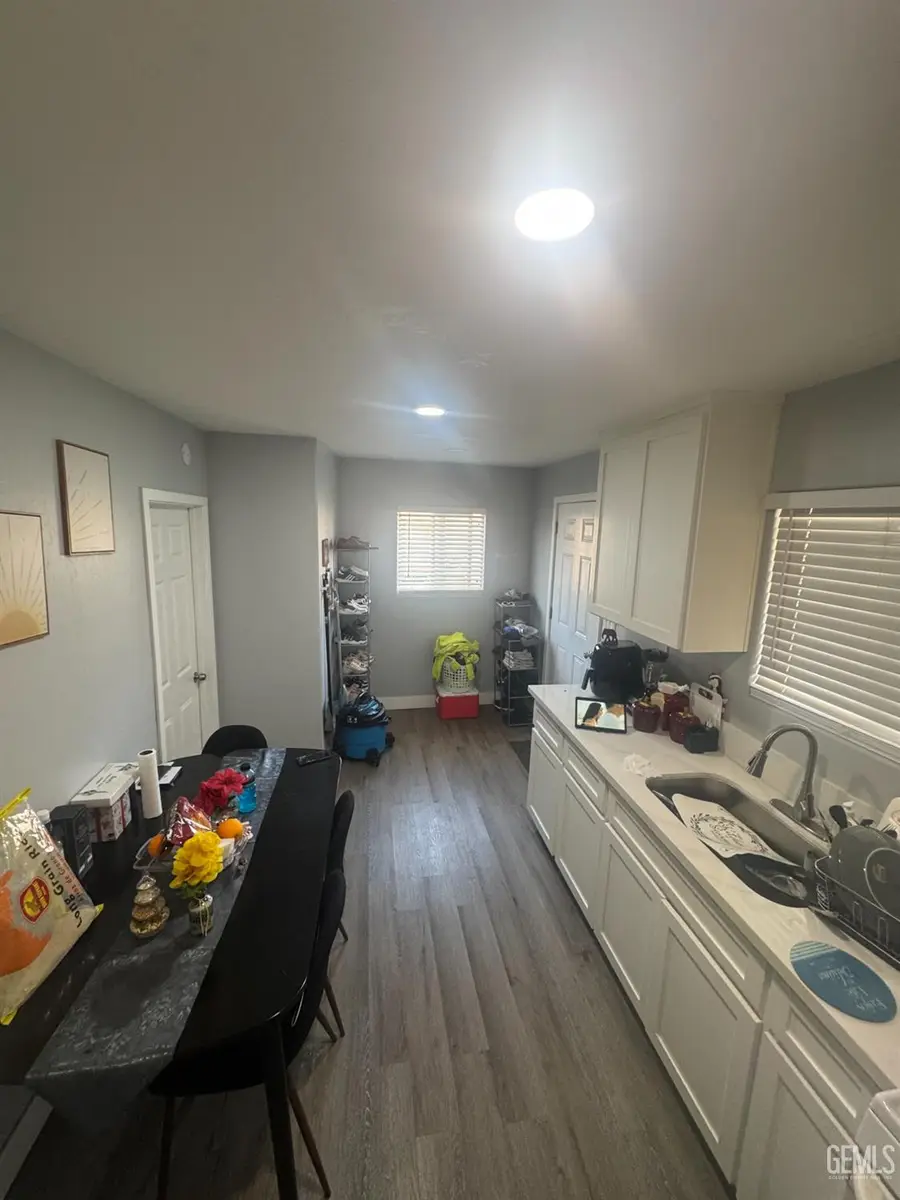 1313 KELLY STREET, Bakersfield, CA 93304 - Image #2