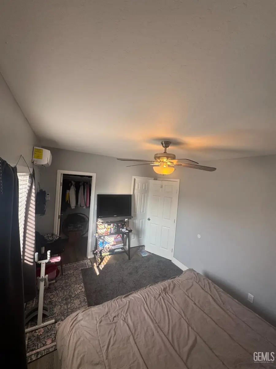 1313 KELLY STREET, Bakersfield, CA 93304 - Image #3