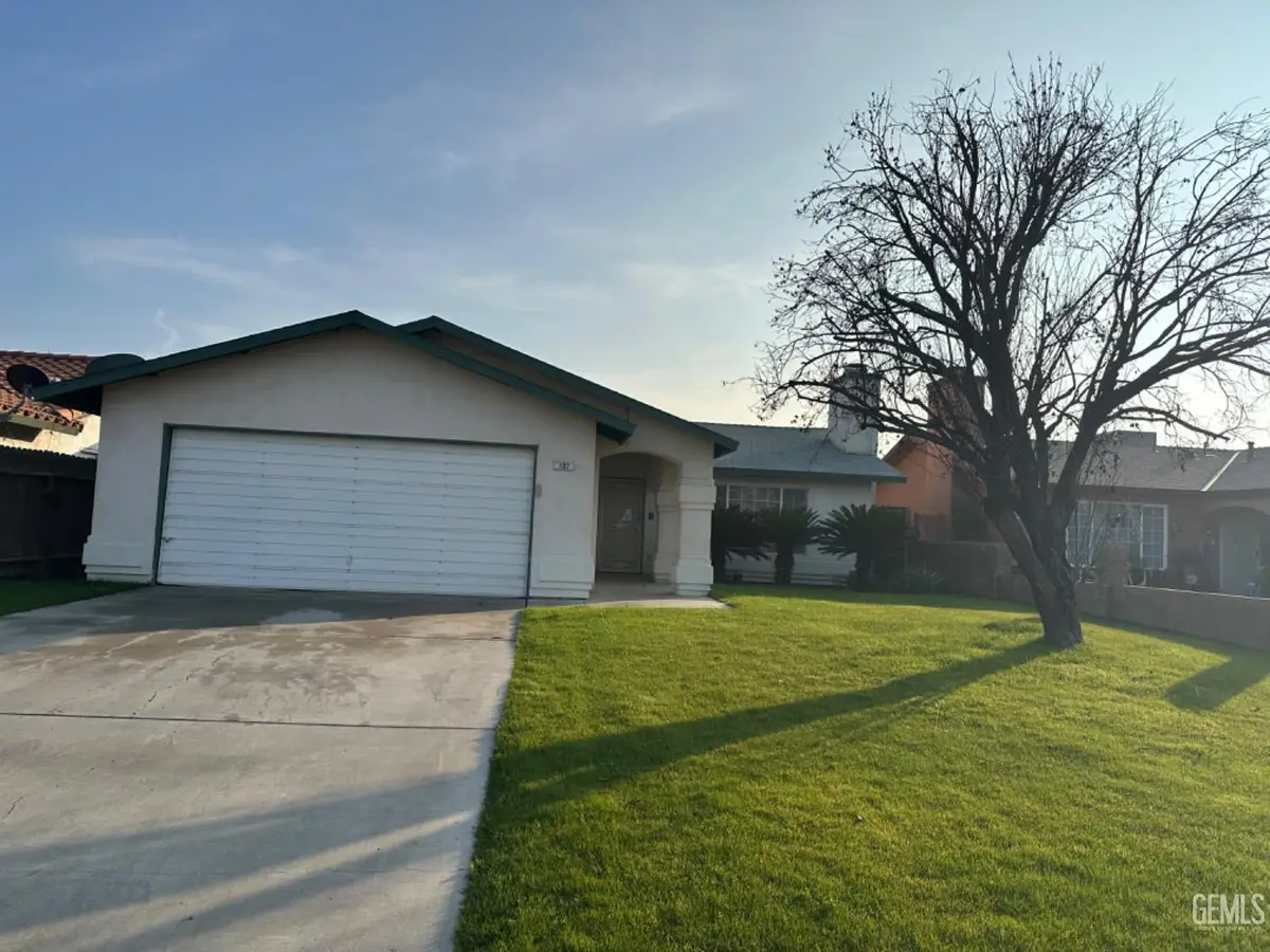 107 CHIAPAS AVENUE, Bakersfield, CA 93307 - Image #1