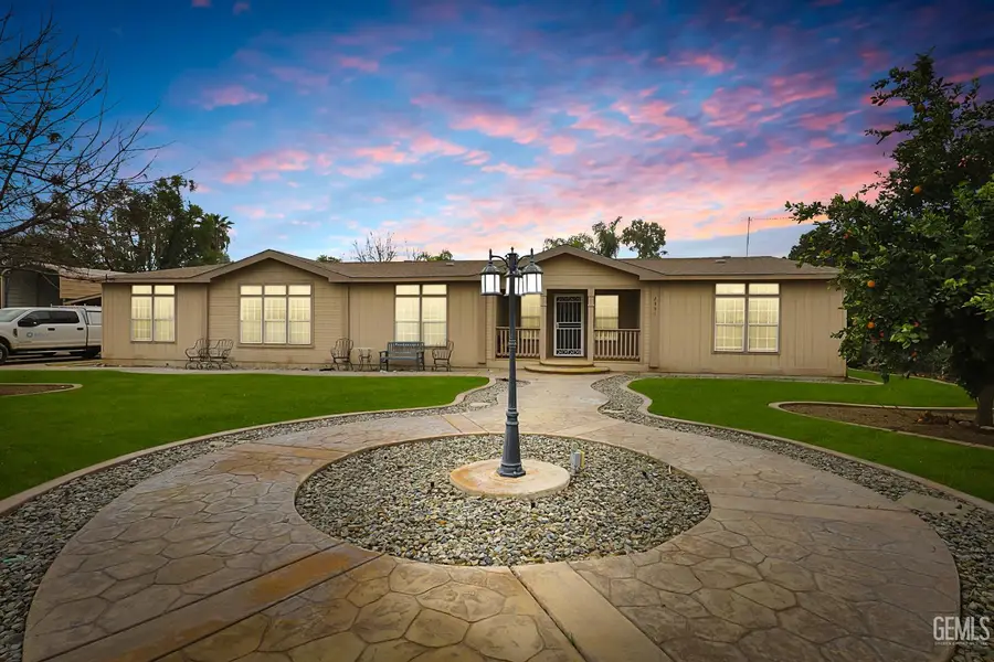 2351 EMMY DRIVE, Bakersfield, CA 93307 - Image #2