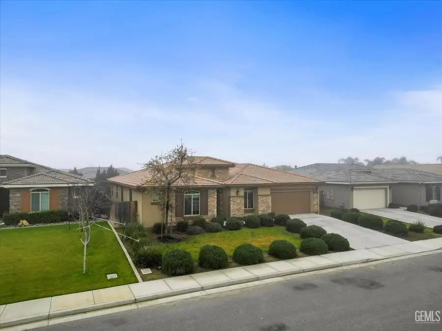 14917 ALDRIDGE AVENUE, Bakersfield, CA 93314 - Image #2