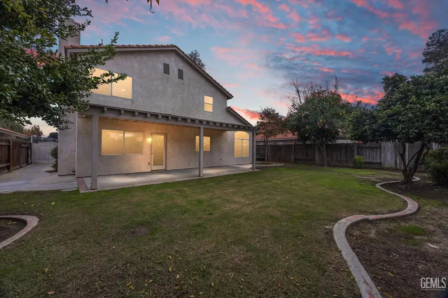 3513 RUNNING SPRINGS WAY, Bakersfield, CA 93311 - Image #3