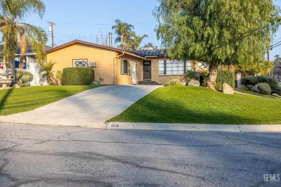 1801 LOS ROBLES DRIVE, Bakersfield, CA 93306 - Image #2