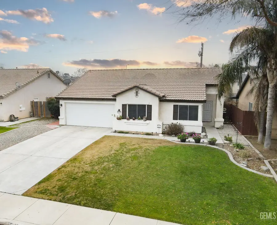 10005 MARCO POLO AVENUE, Bakersfield, CA 93312 - Image #2