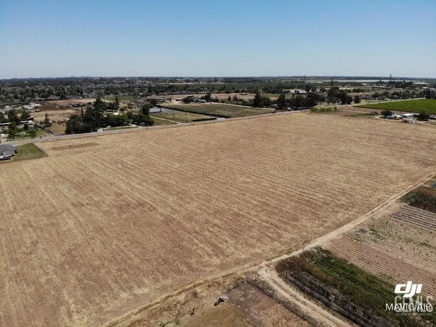 17 ACRES MCKINLEY AND HAYES, Fresno, CA 93723 - #3