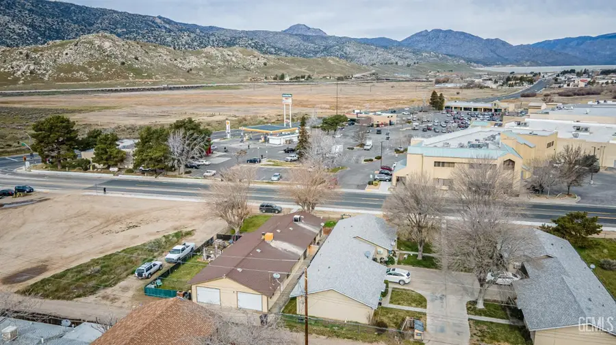 2516 ERSKINE CREEK ROAD, Lake Isabella, CA 93240 - Image #2