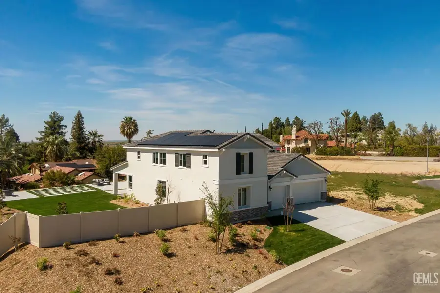 5808 LEVANTO STREET, Bakersfield, CA 93306 - #3