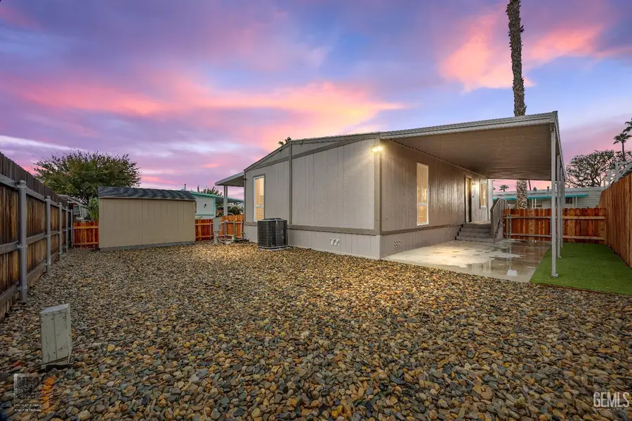 294 FLORENCE LANE, Bakersfield, CA 93308 - #2