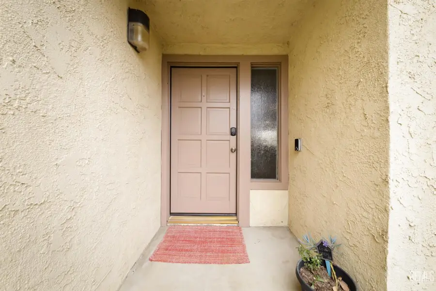 930 OLIVE DRIVE #33, Bakersfield, CA 93308 - Image #3