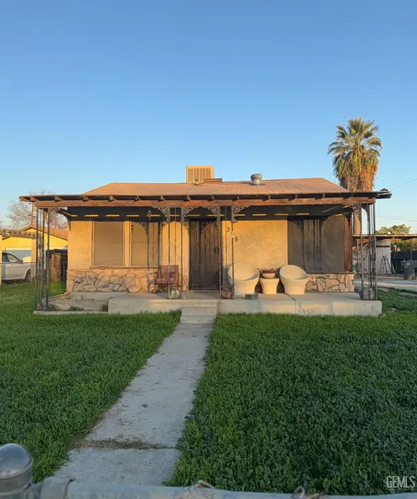 325 HAYSLETT AVENUE, Bakersfield, CA 93307