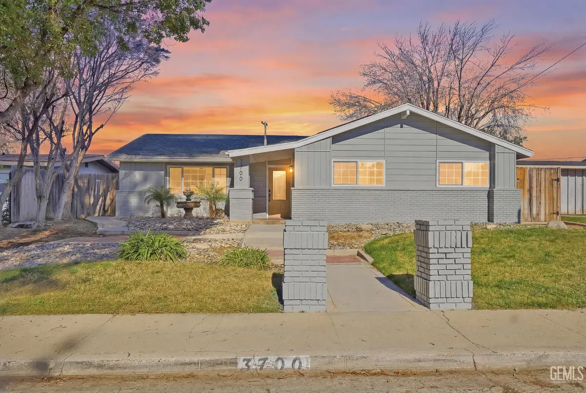 3700 CANDLEWOOD DRIVE, Bakersfield, CA 93306 - Image #1
