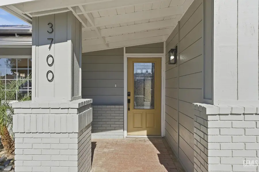 3700 CANDLEWOOD DRIVE, Bakersfield, CA 93306 - Image #2