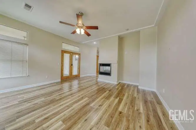 9448 VAL DI CHIANA, Bakersfield, CA 93314 - Image #3