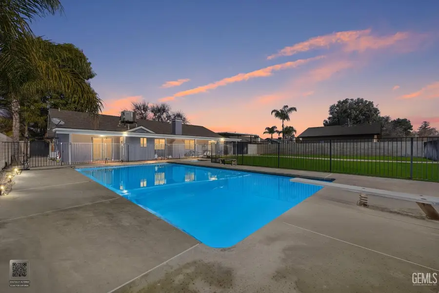 14825 HENDERSON AVENUE, Bakersfield, CA 93314 - Image #2