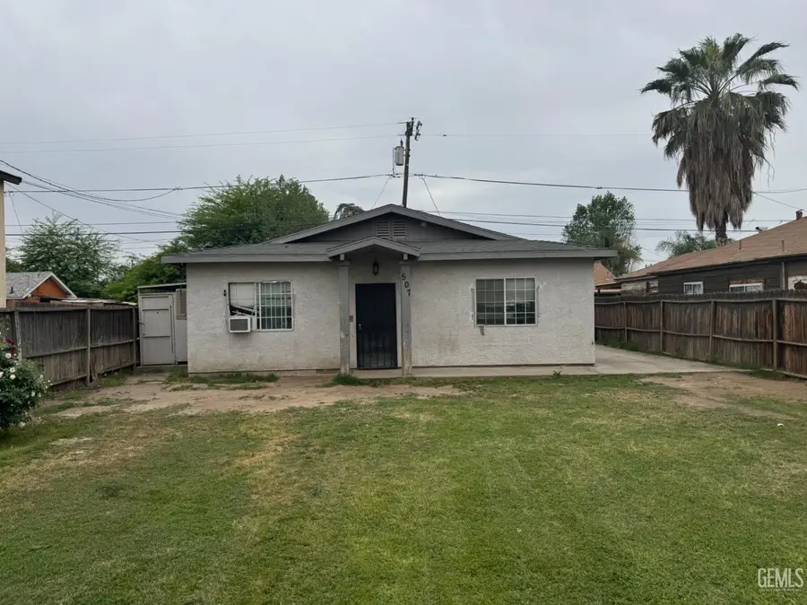 507 L STREET, Bakersfield, CA 93304 - #2