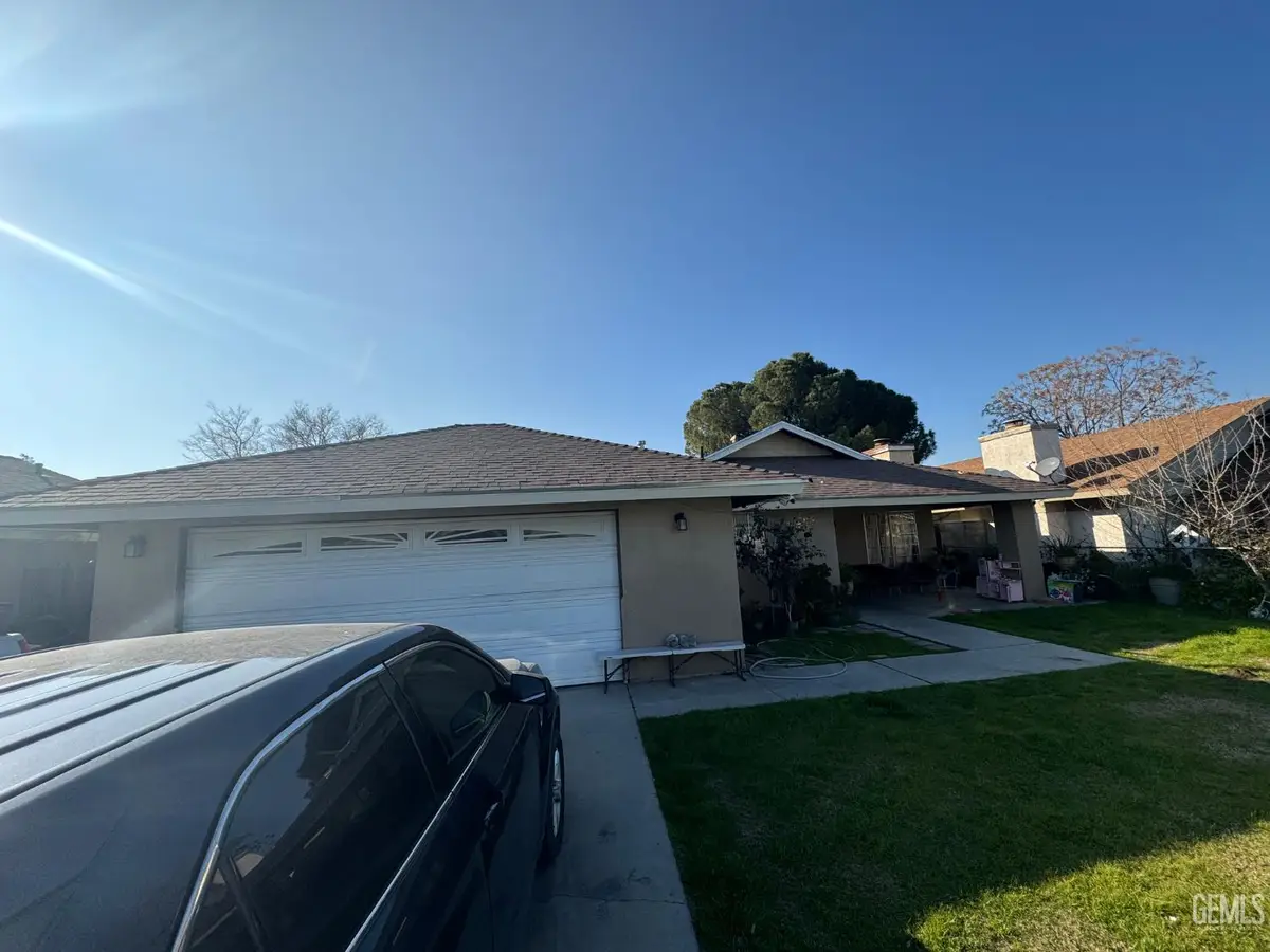5817 OSBORNE COURT, Bakersfield, CA 93307 - Image #1