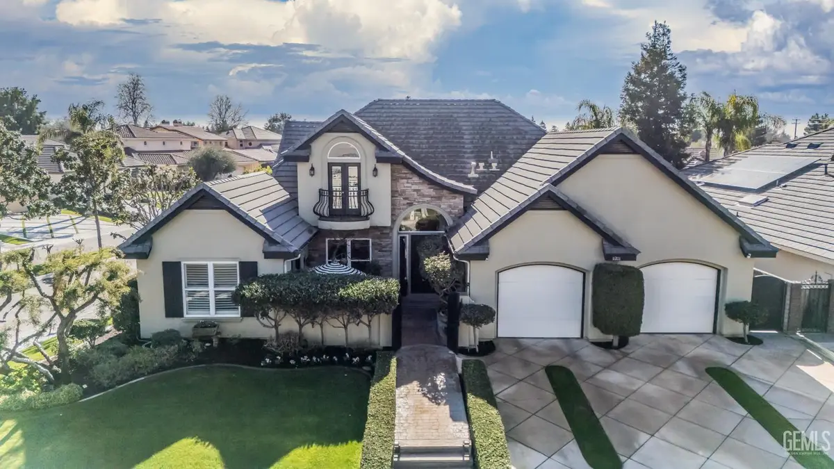 11201 MOORGATE STREET, Bakersfield, CA 93311 - Image #1