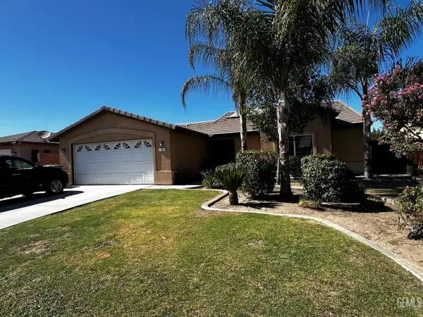 704 CANDIA AVENUE, Bakersfield, CA 93307