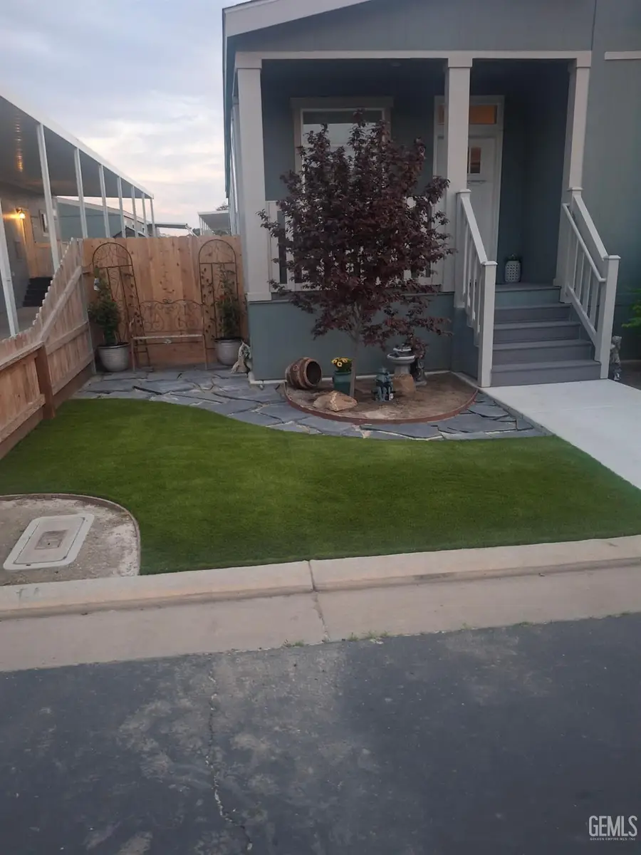 100 S WESTWOOD STREET #146, Porterville, CA 93257 - Image #2