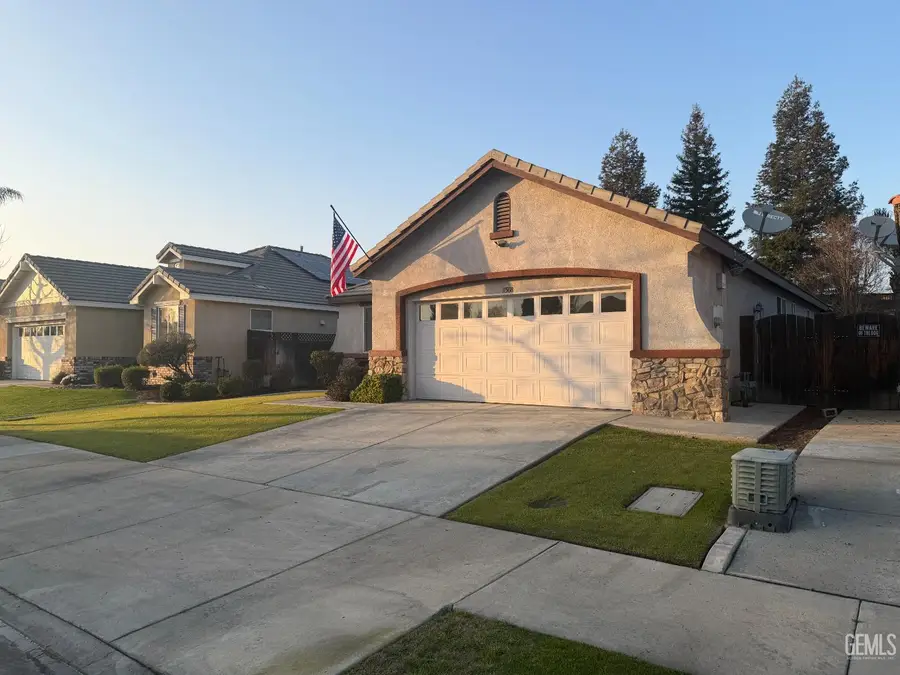 11508 ALTON MANOR DRIVE, Bakersfield, CA 93312 - Image #2