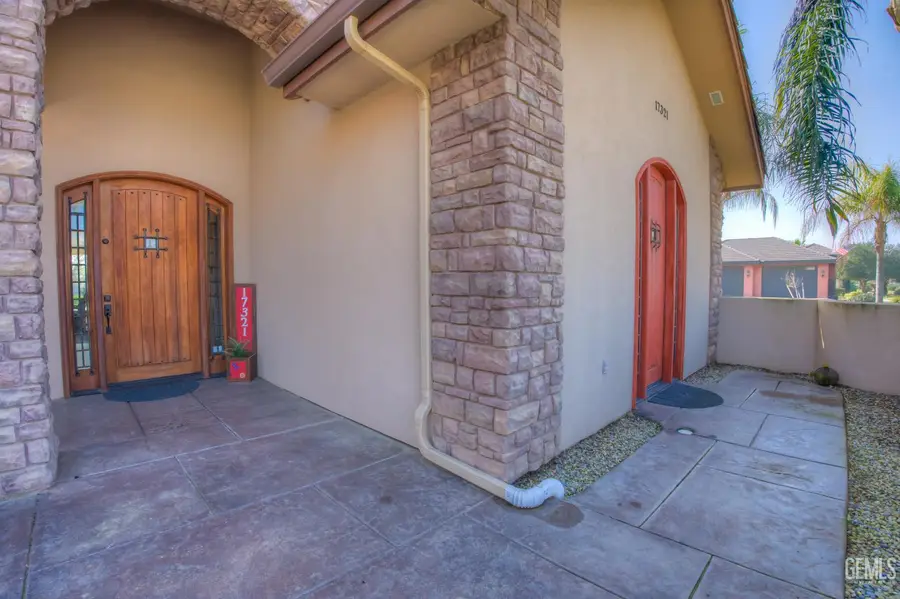 17321 17321 FALLING CREEK, Bakersfield, CA 93314 - Image #3