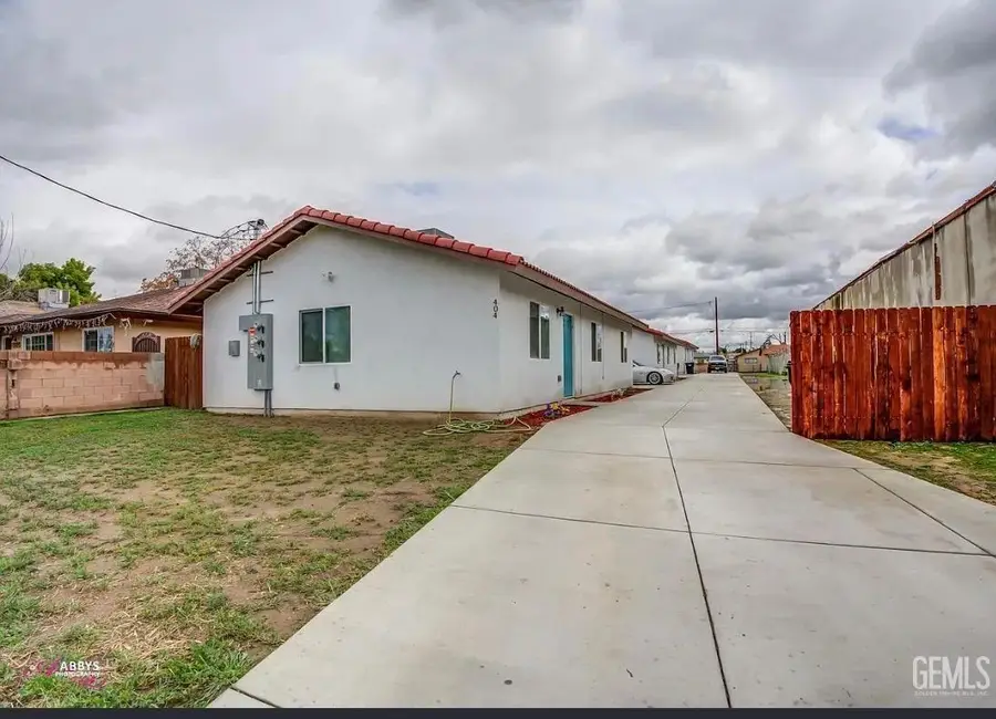404 COVEY AVENUE, Bakersfield, CA 93308 - #2