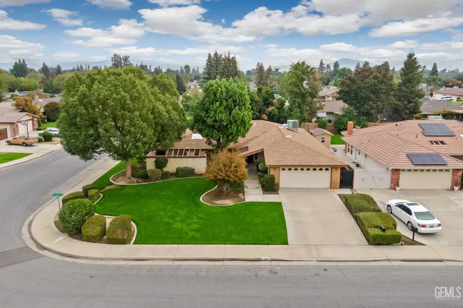 3000 VICTORIA WAY, Bakersfield, CA 93309 - #2