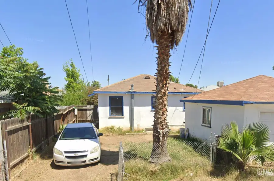 411 LINCOLN AVENUE, Bakersfield, CA 93308 - #3