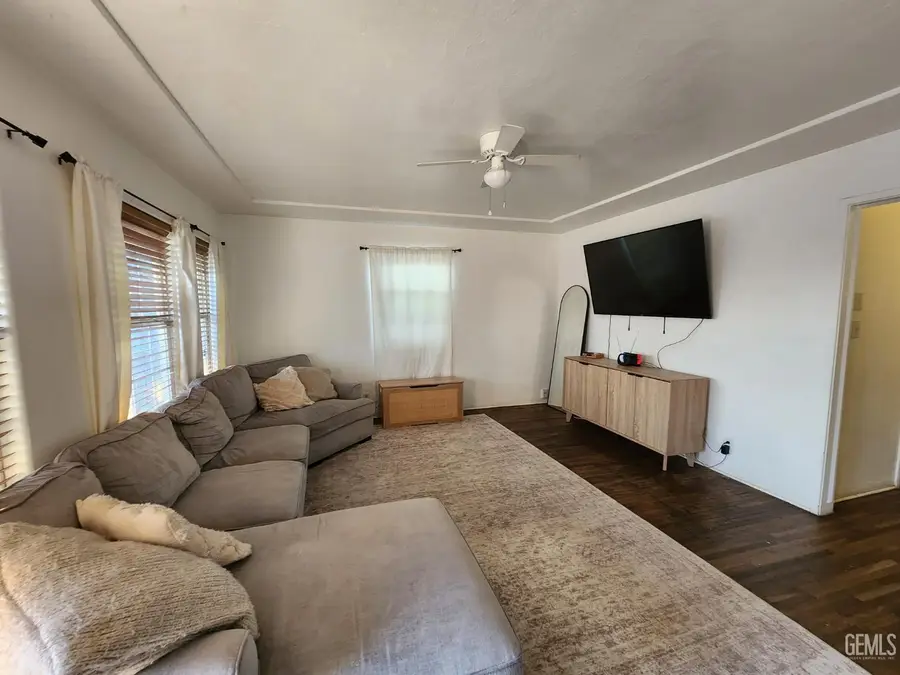 2106 MONTEREY STREET, Bakersfield, CA 93305 - #3