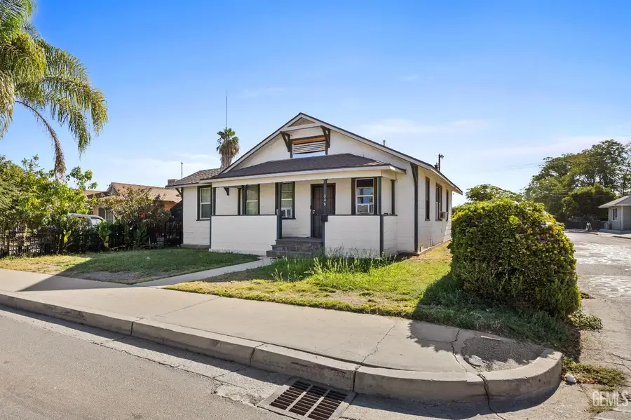 348 BROADWAY STREET, Wasco, CA 93280 - #2