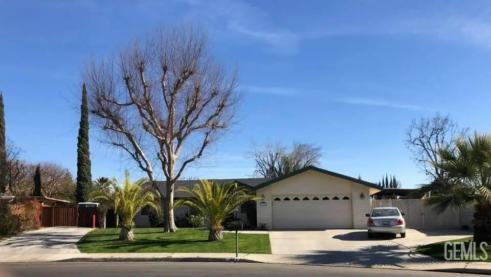 1304 MANNING STREET, Bakersfield, CA 93309 - #1