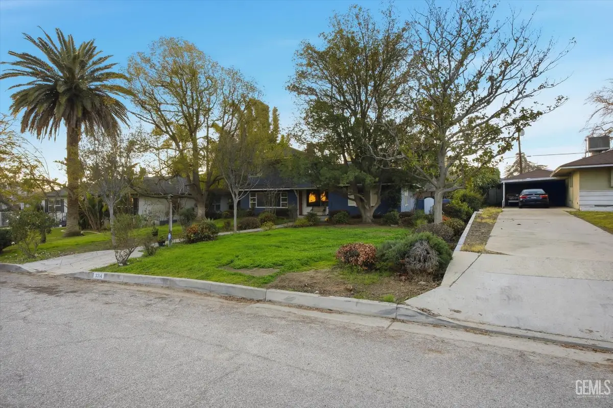 3314 LA CRESTA DRIVE, Bakersfield, CA 93305 - #1