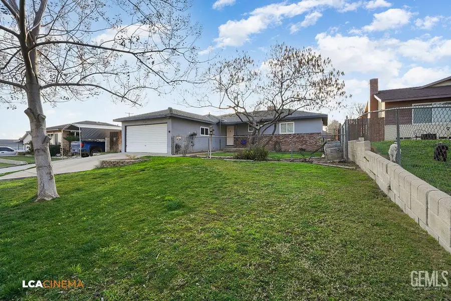 2204 LYNWOOD STREET, Bakersfield, CA 93306 - #3