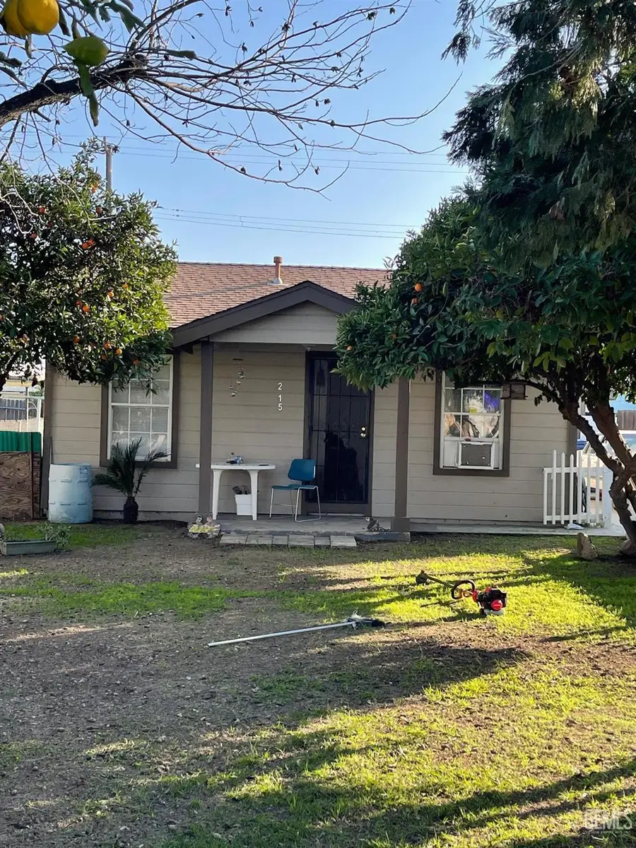 215 HARDING AVENUE, Bakersfield, CA 93308 - #2
