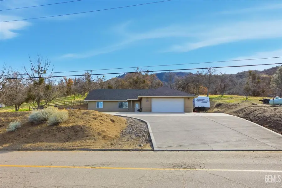 17820 BOLD VENTURE DRIVE, Tehachapi, CA 93561 - #2