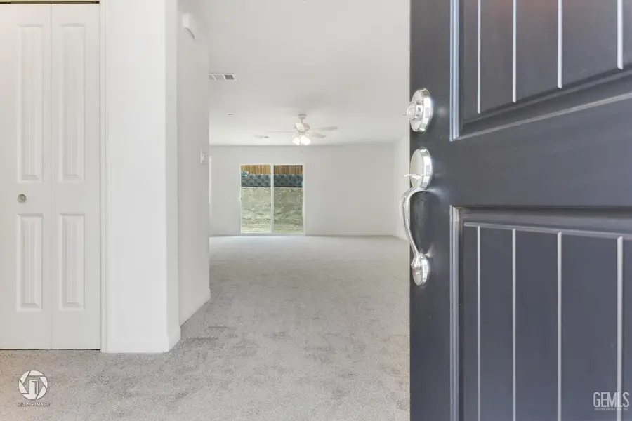 715 SAMMY WAY, Shafter, CA 93263 - #2
